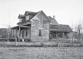 Richard Throssel, Plenty Coups—Crow, ca. 1907–1911 (Richard Throssel Collection, American Heritage Center, University of Wyoming)