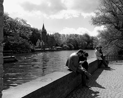INBRUGES76