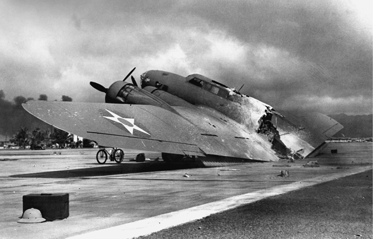 P-5--Wrecked%20B-17%20at%20Hickam%20Field.tif