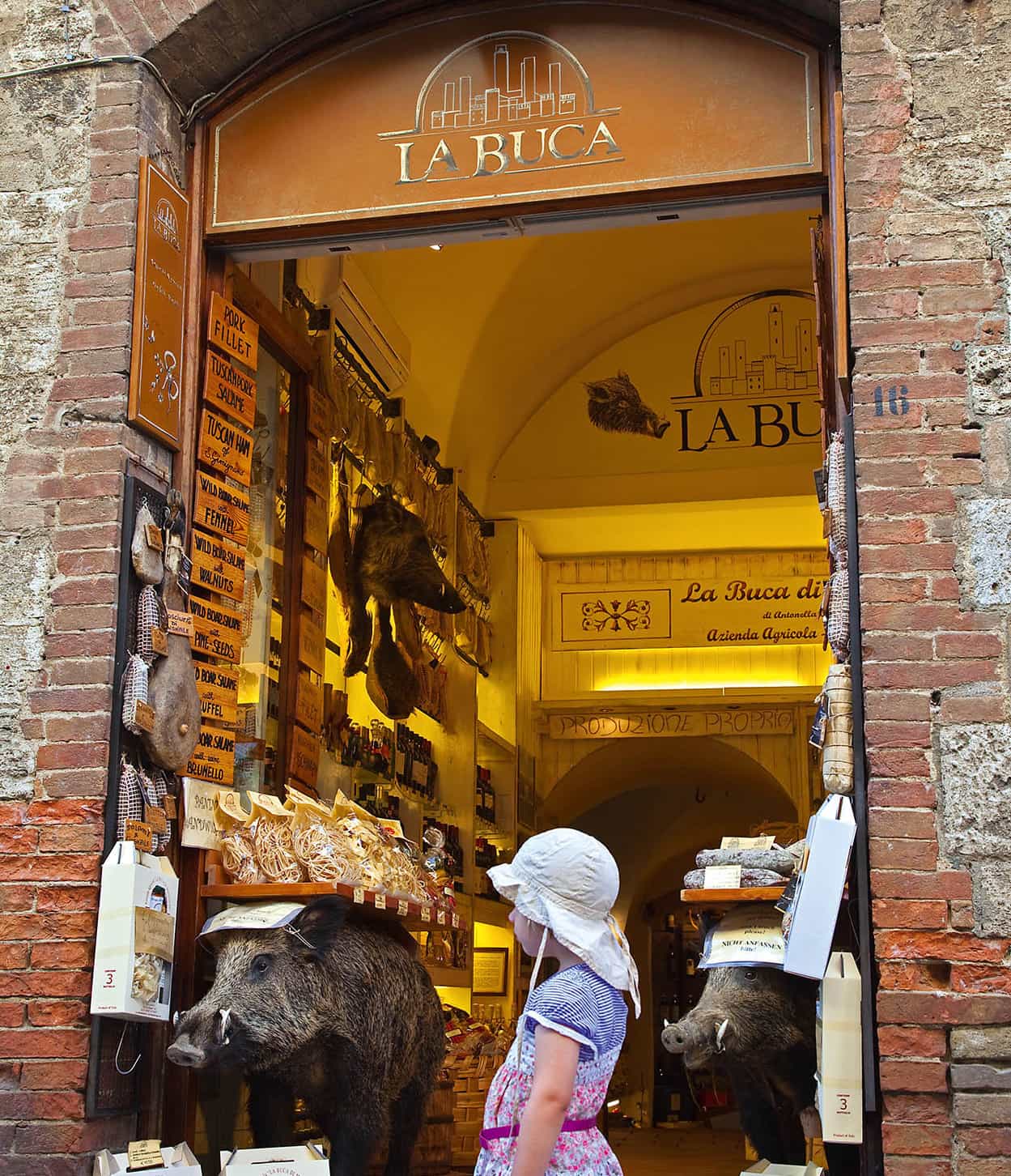 IMG_0354_edited-1_TuscanyAndUmbria_EC.jpg