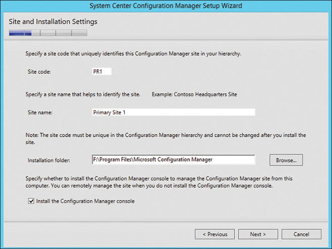 A screenshot shows the System Center Configuration Manager Setup Wizard window for the selection of Site code and Site name.