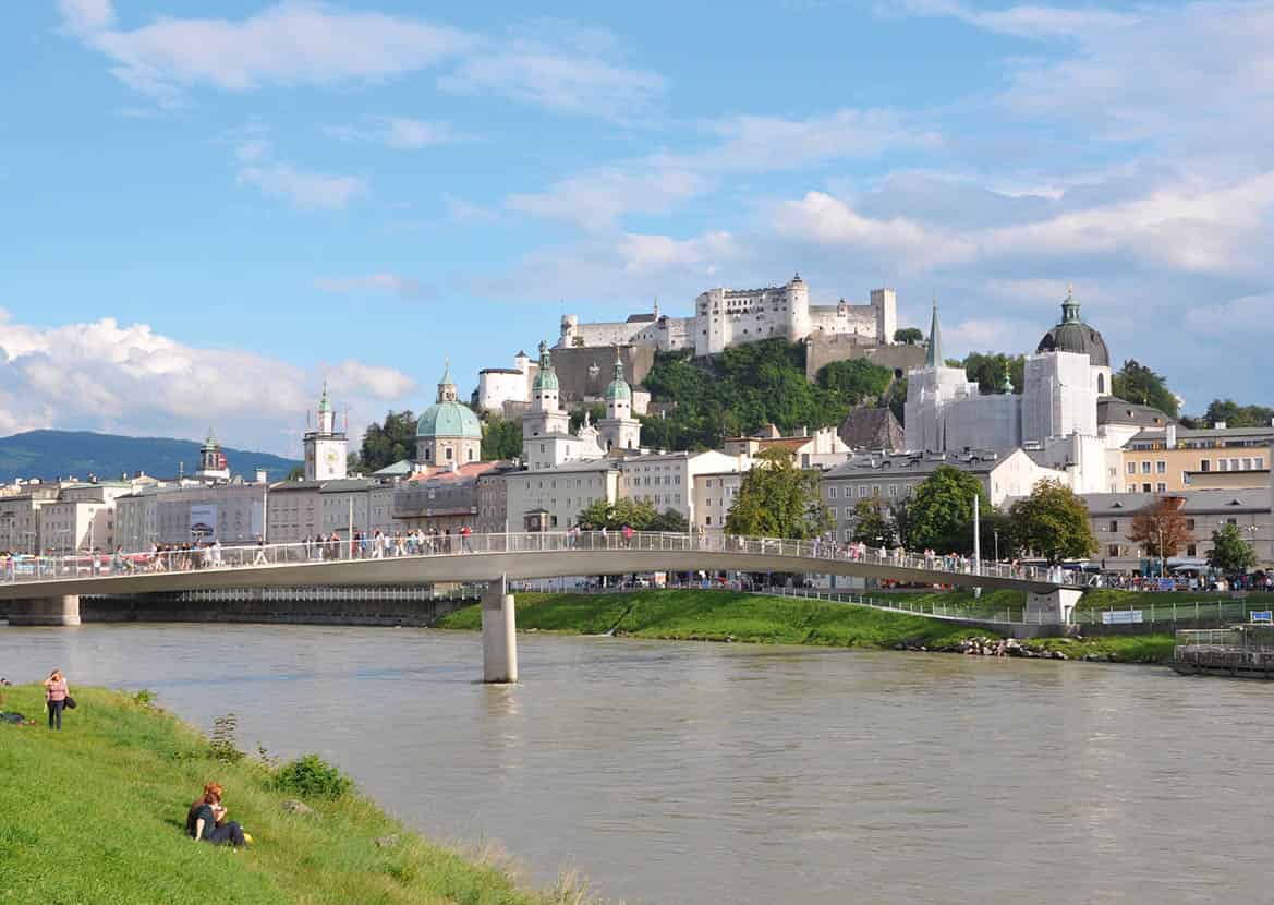 Fotolia_34032868_L_Salzburg_EC.jpg