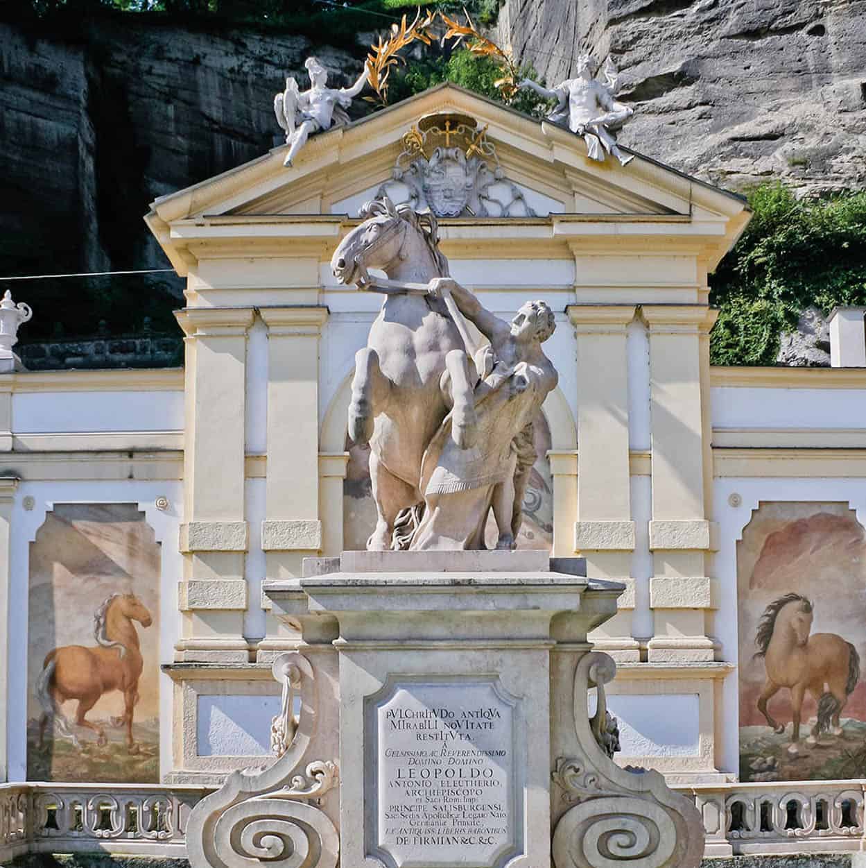 iStock_000017054870_Medium_Salzburg_EC.jpg