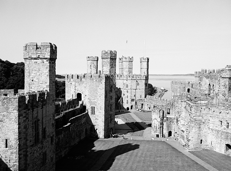 Figura 14. Il castello di Caernarfon, Gwynedd, Galles del Nord