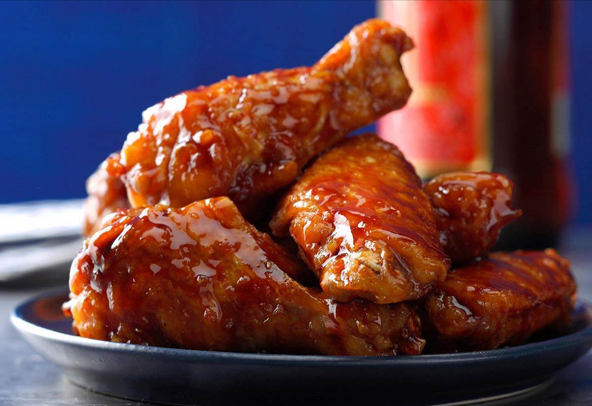 Honey-Barbecue Chicken Wings Recipe | Taste of Home