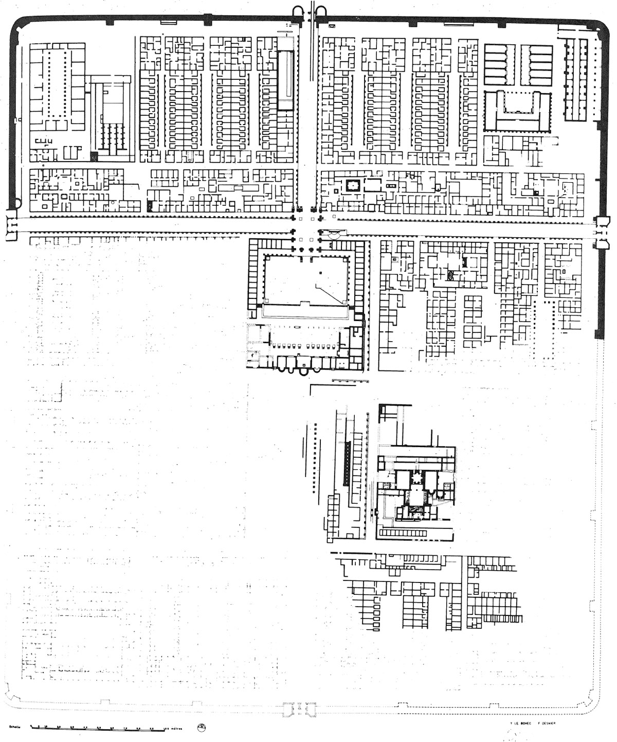 14. Un camp permanent, Lambèse, dans l’Algérie actuelle (Le Bohec Y.,  , Paris, éd. CNRS, 1989, p. 414-415). Ce camp est célèbre ; nous avons proposé un plan mis à jour par rapport à ceux qui avaient été publiés par nos prédécesseurs. On voit, au centre, les  , constitués par deux cours entourées par une série de salles. Au nord, plusieurs   servaient à loger les officiers. Les chambrées des soldats et des centurions sont facilement identifiables : on reconnaît des séries de petites pièces donnant sur des espaces vides, des cours. Au nord-ouest, des greniers et un cellier avaient été installés. Au nord-est avait pris place la  , un atelier. Au sud-est des  , des thermes ont été installés probablement au temps de Septime Sévère . La demeure du légat d’armée, le  , a disparu ; elle se trouvait sans doute au sud-ouest ou à l’ouest des  ; c’est peut-être au sud de ces mêmes   qu’avait pris place un hôpital.