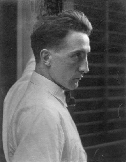 Marcel Duchamp, photographed by