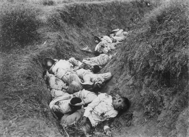 Ch_Intro_008_Dead-Filipinos.jpg