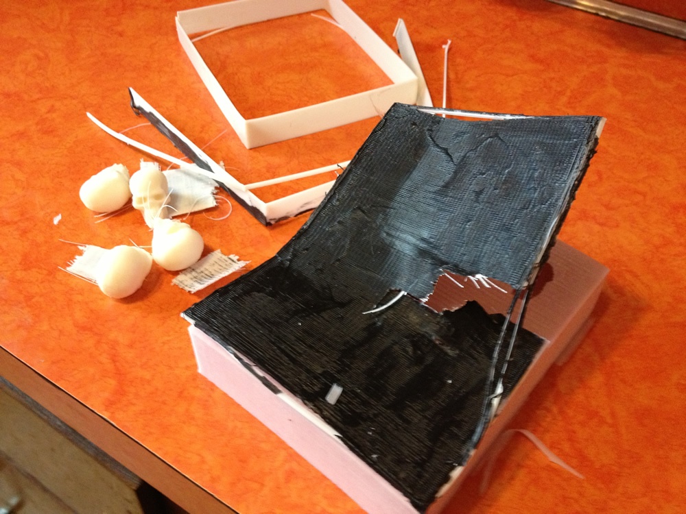 3D-printed mold form destruction!