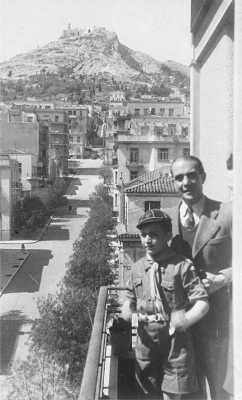 Nicholas Rizopoulos and his father