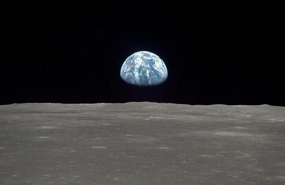 Earthrise again