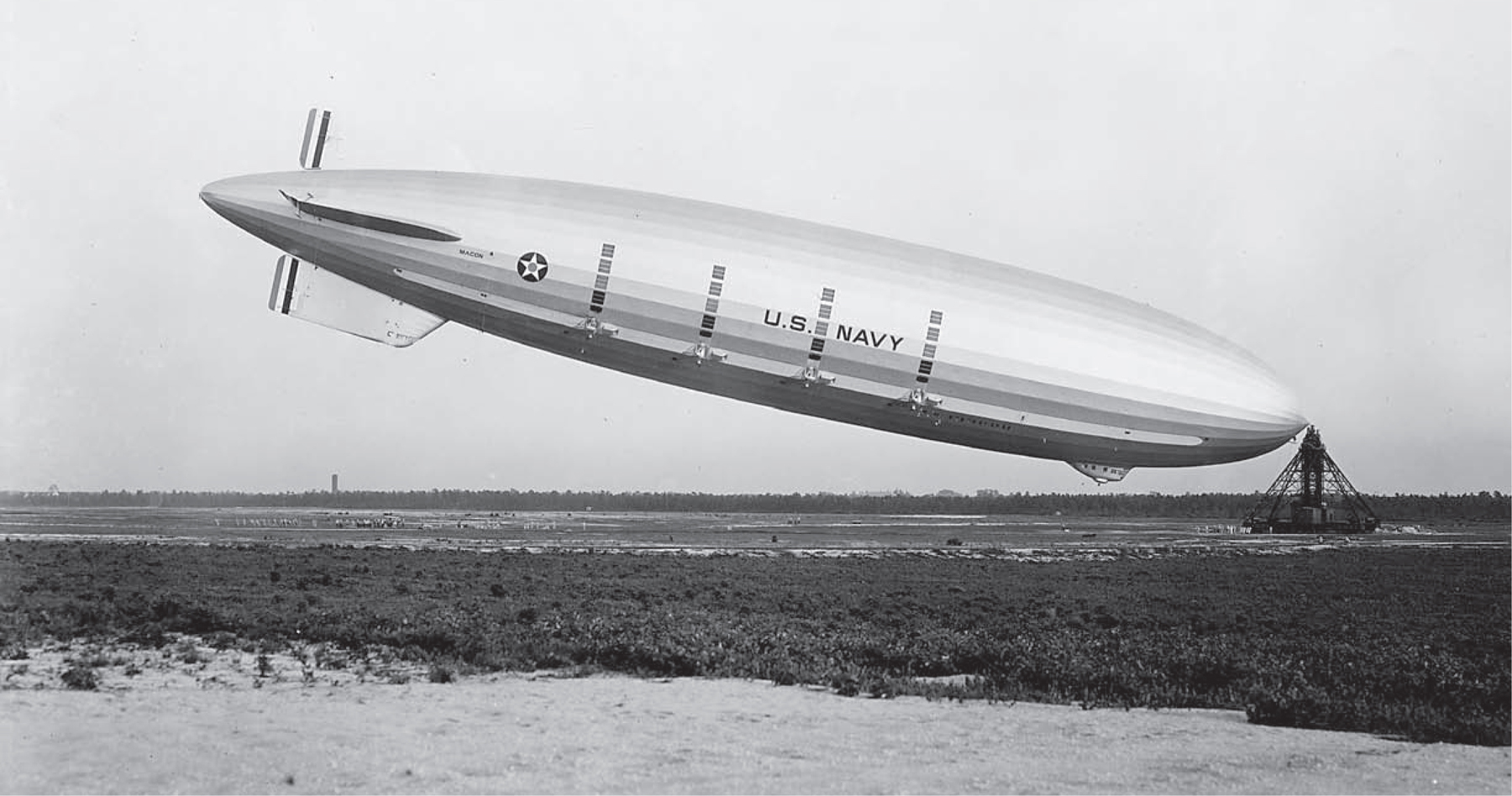 USS Macon moors at Lakehurst...