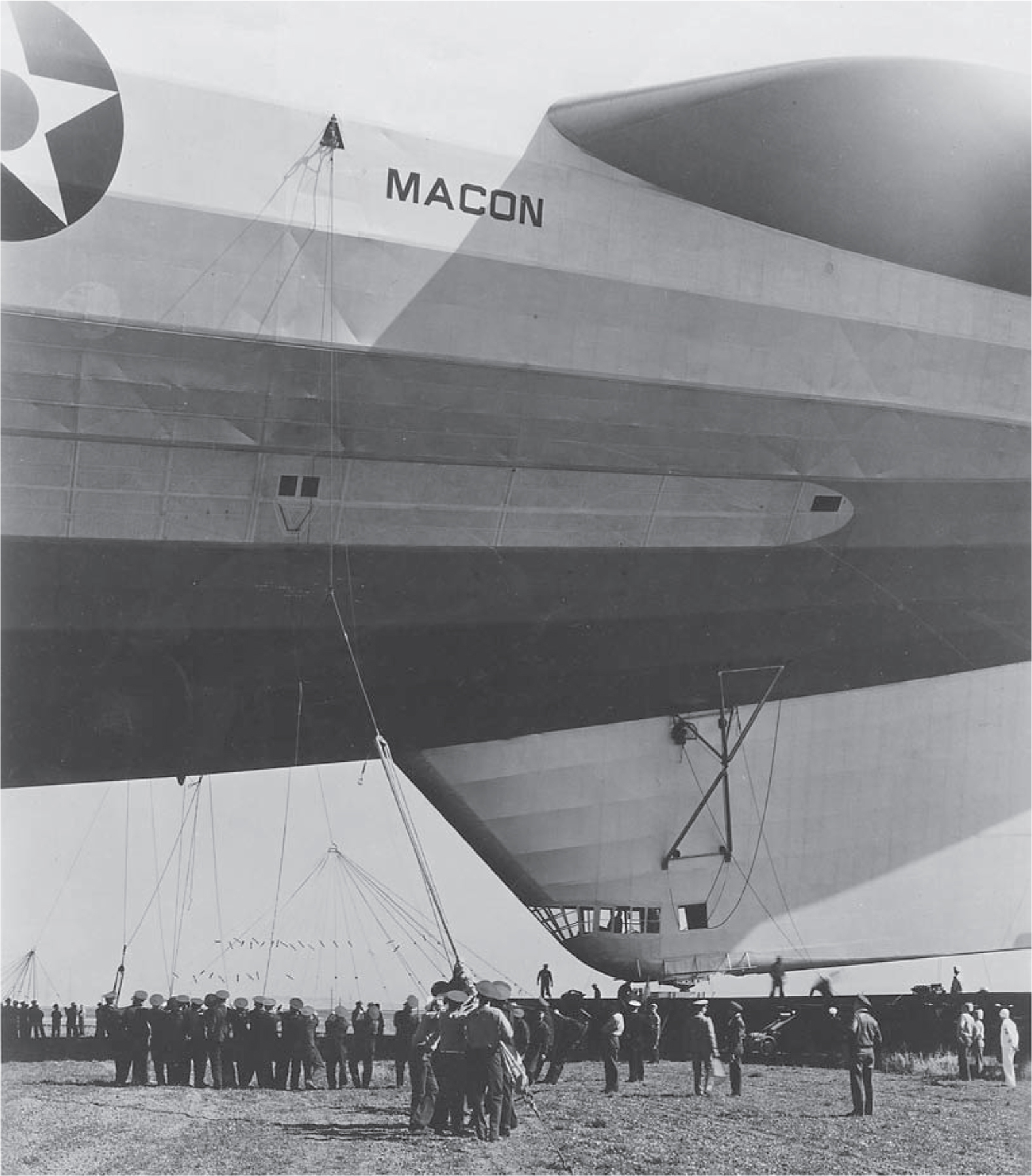 Ground handlers on “spider...