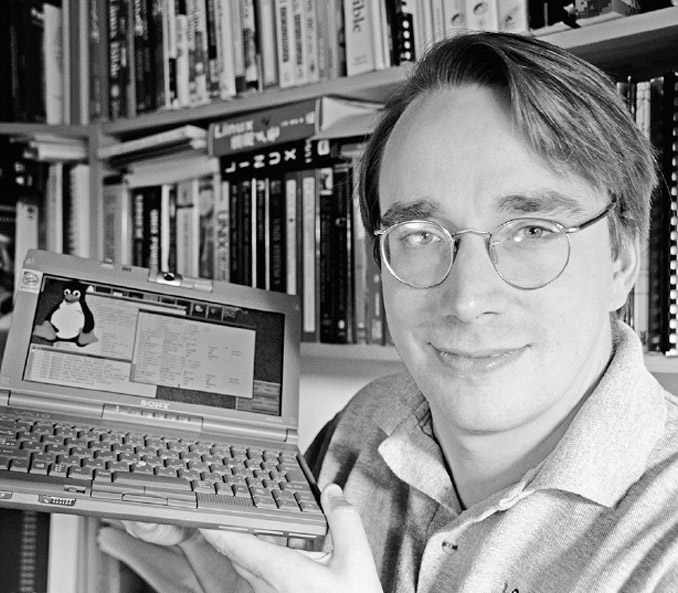 Linus Torvalds (né en 1969).