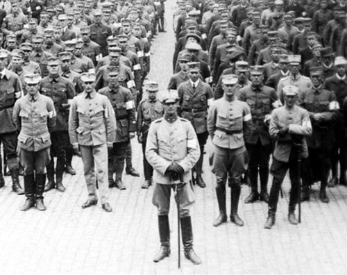 Swedish Brigade during the victory parade, Helsinki, 16 May 1918