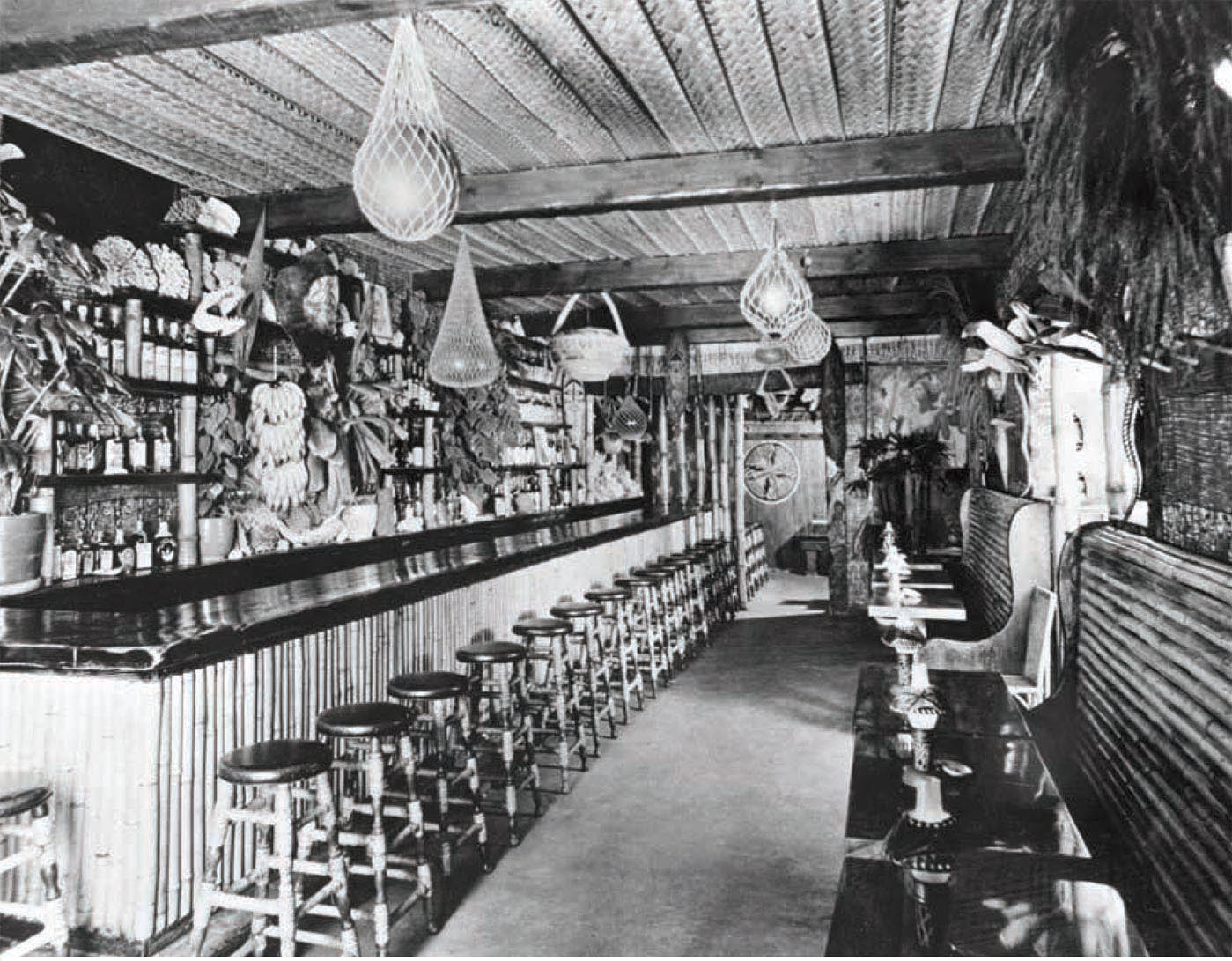 The bamboo bar at Don the Beachcomber, 1947.