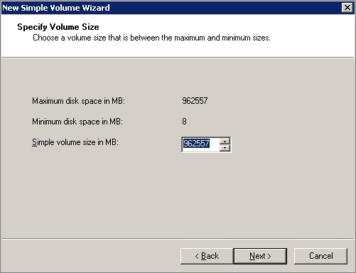 The Specify Volume Size page of the New Simple Volume Wizard.