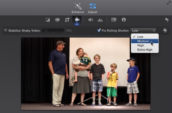 The Fix Rolling Shutter setting helps reduce the jellyroll effect you get in footage shot by certain cameras. Once iMovie analyzes your footage, turn on the rolling shutter fix with this checkbox in the Stabilization tool. Set the level of adjustment (“Amount”) to best compensate for your camera.