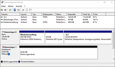 Datenträger 1 (aktuell offline und nicht initialisiert) ist über iSCSI eingebunden.