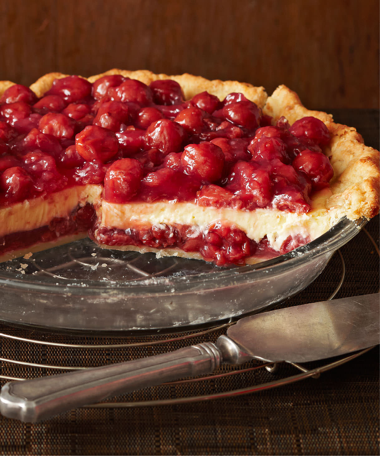 Almond-Cherry Cheesecake Ribbon Pie