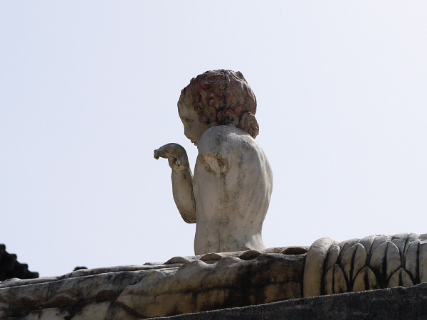 Image showing the coloured pigment that is still discernable on head of the statue, Herculaneum (Ercolano) Italy. 