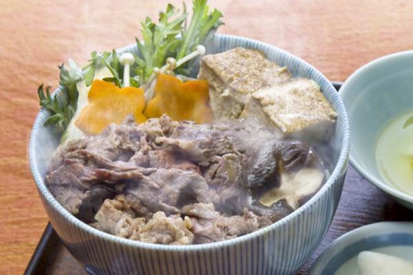 ผลการค้นหารูปภาพสำหรับ Sukiyaki Donburi