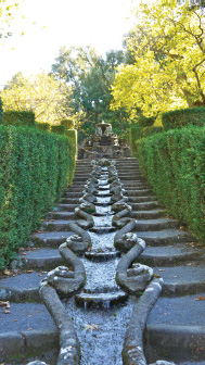 Villa Lante: the ‘chain’ of water.