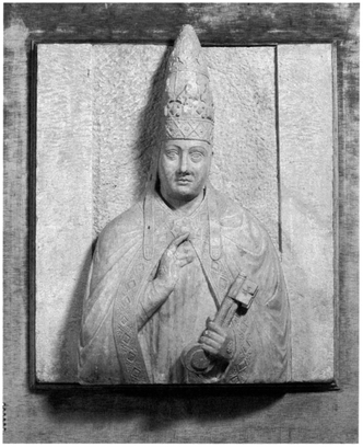 Arnolfo di Cambio (c. 1245-1302), bust of Pope Boniface VIII. Appartamento Pontificio, Vatican Palace, Vatican State. Photo: © Scala/Art Resource, N.Y.