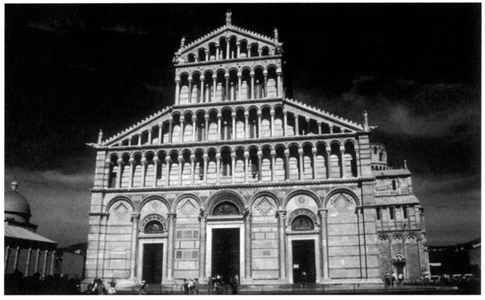 Duomo, Pisa. Photograph courtesy of Christopher Kleinhenz.