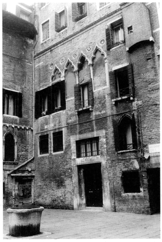 Marco Polo's house and courtyard, Venice. Photograph courtesy of Gail L. Geiger.