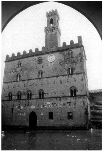 Palazzo dei Priori, Volterra. Photograph courtesy of Christopher Kleinhenz.