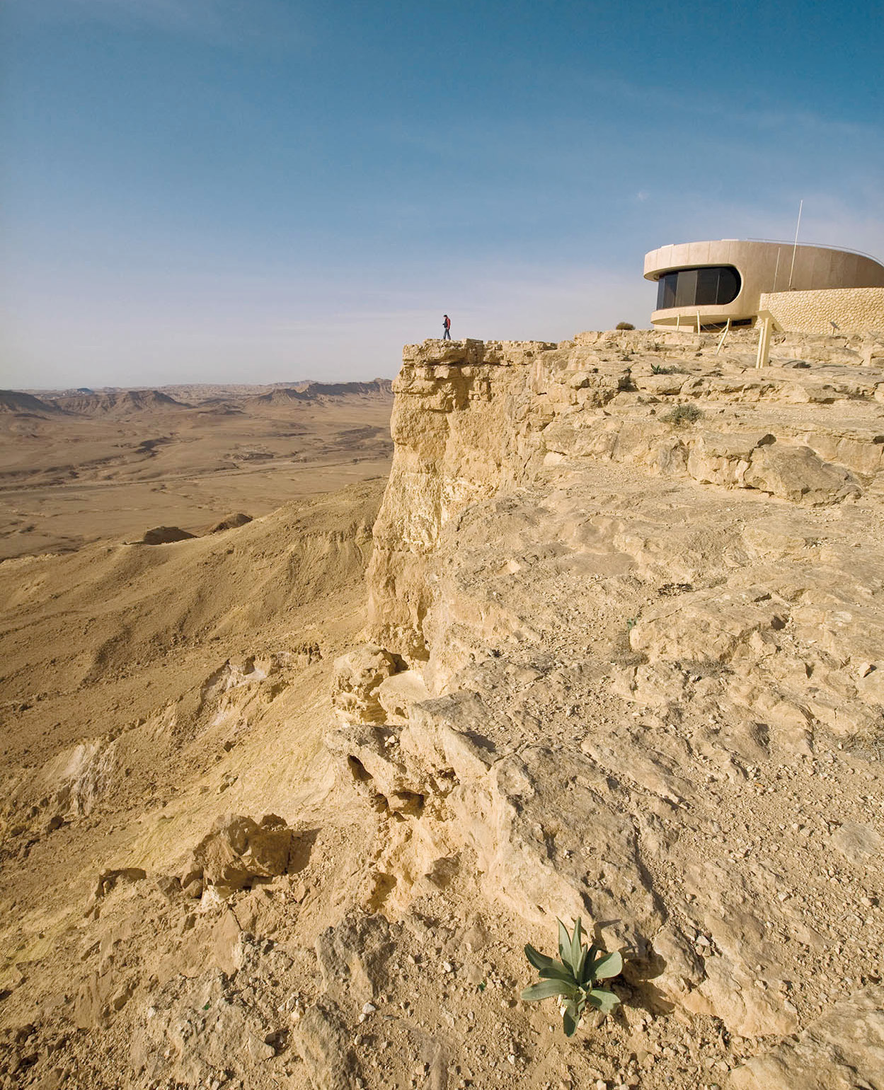 RN_090422_7835_Israel_EC.jpg