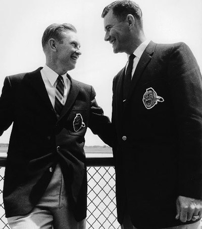 Red Schoendienst and Joe Adcock dressed in team-issued blazers during a Braves road trip. (ROBERT KOEHLER COLLECTION)