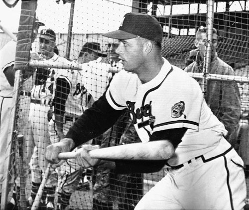 Eddie Mathews took deliberate aim in bunting during a pre–World Series practice. (DAVID KLUG COLLECTION)