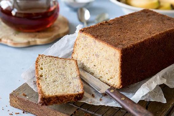 Banana Cake | Cakes | Recipes | Doves Farm