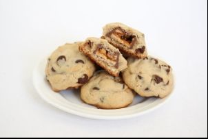 madison snickers pb cookies