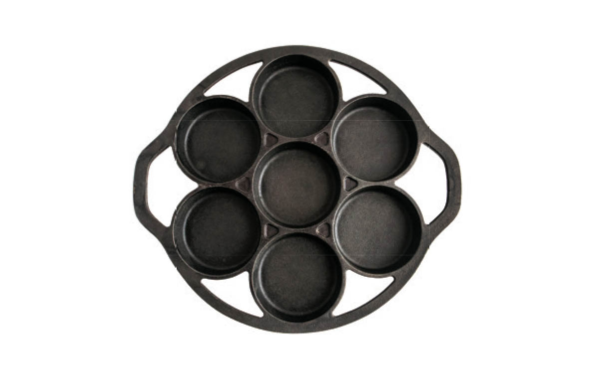 Picture of Cast-Iron Mini-Cake Pan.