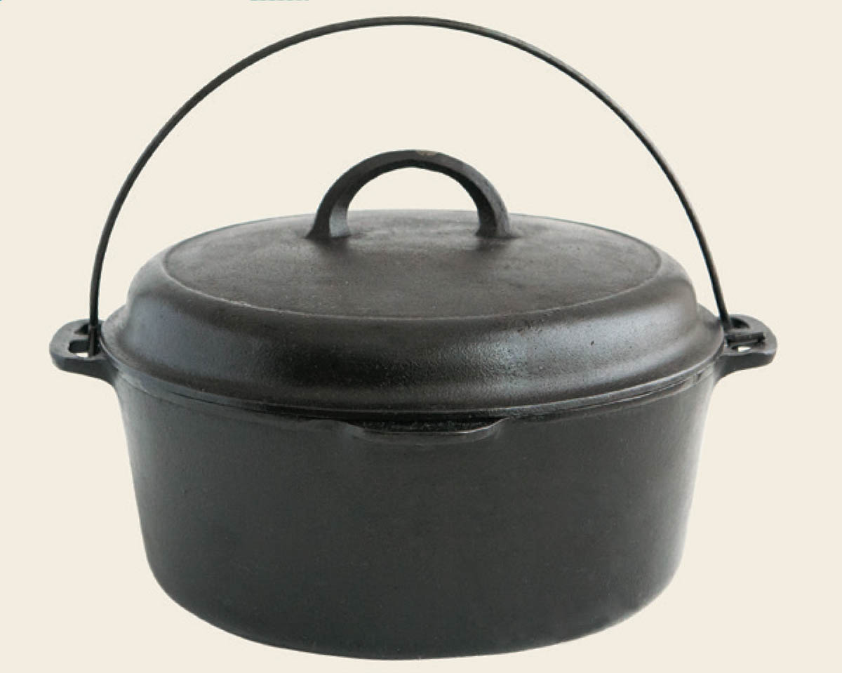 Picture of vintage dutch oven.