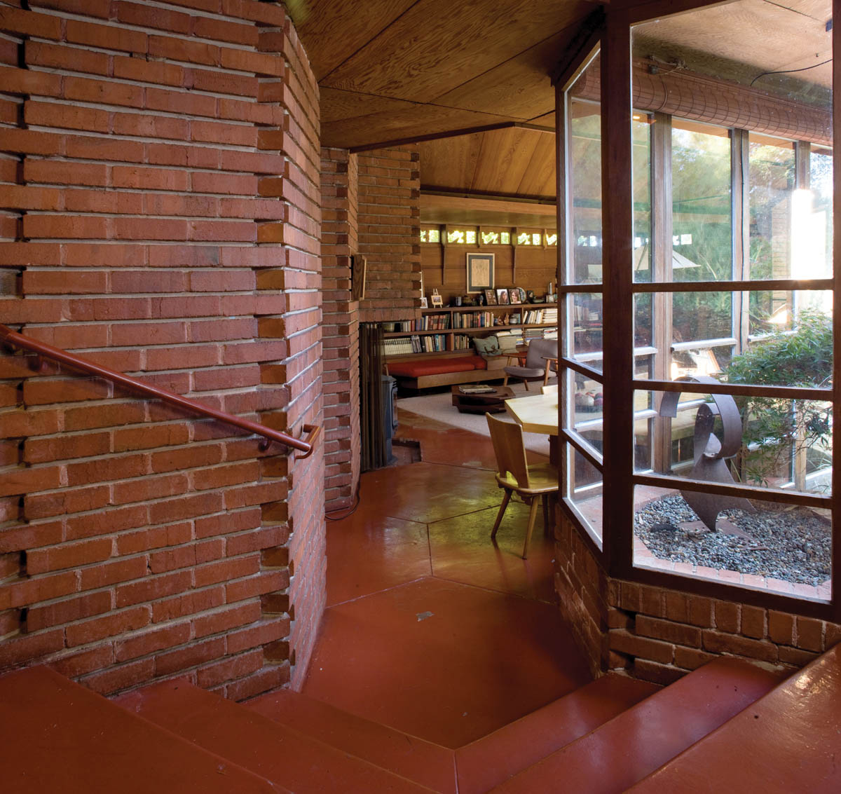 Bazett House, view from entryway to living room