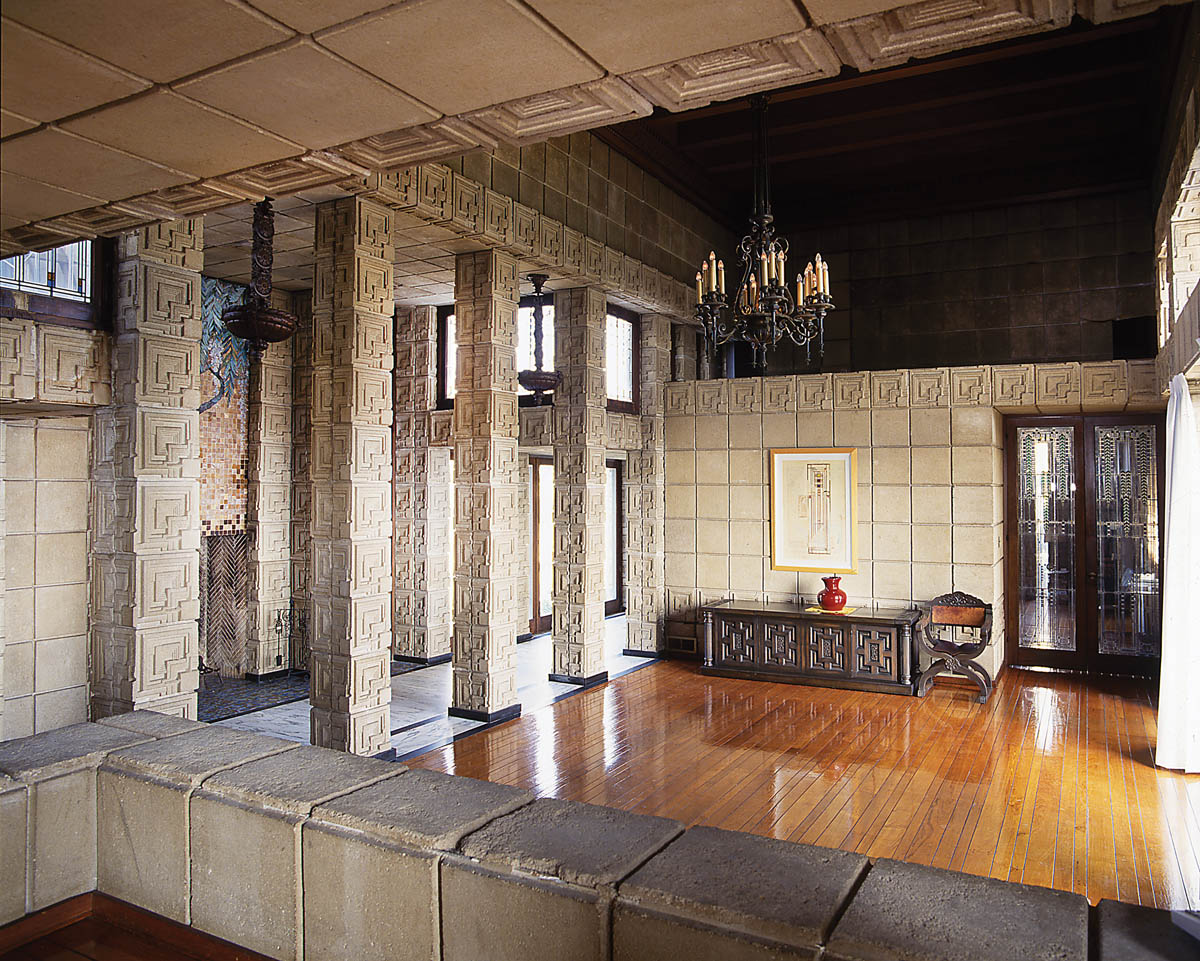 Ennis House, living room.