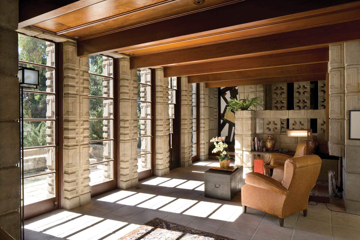 Storer House, dining room.