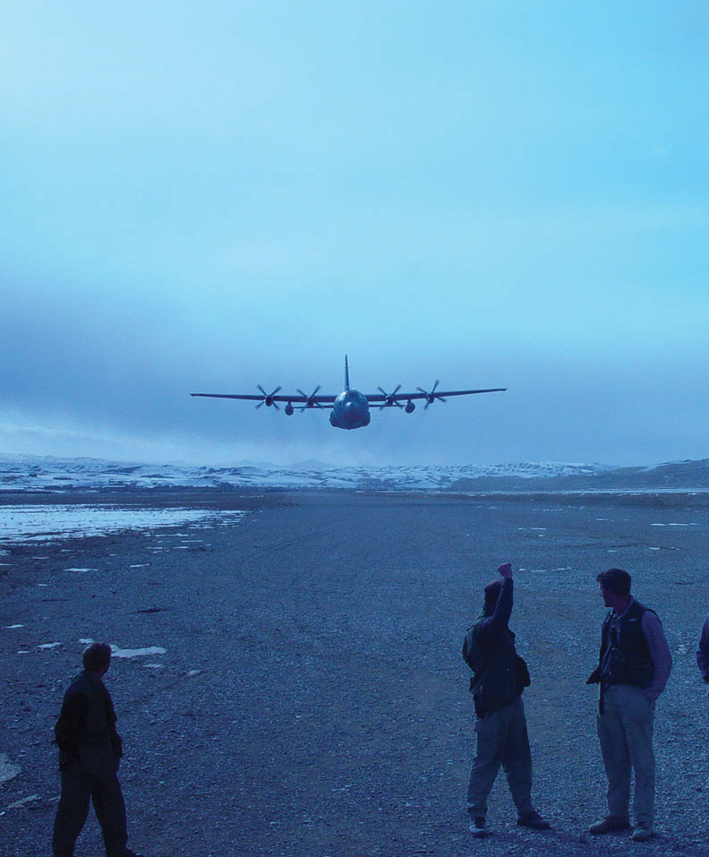 A C130 Hercules delivers vital supplies to the SBS lads, as they prepare for their mission to assault ‘the mother of all terror training camps’.