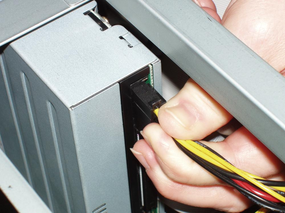 Connecting power to the optical drive