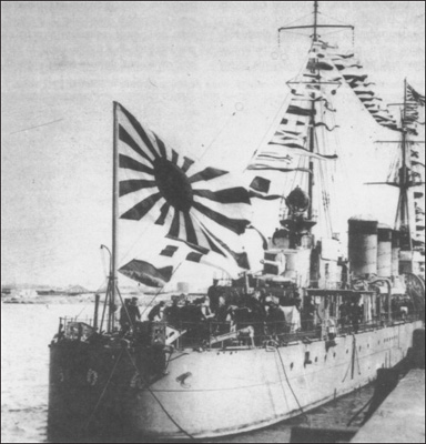 PHOTO 5.3. The light cruiser Tenryu dressed for a prewar occasion. (The Boris Lemachko Collection)