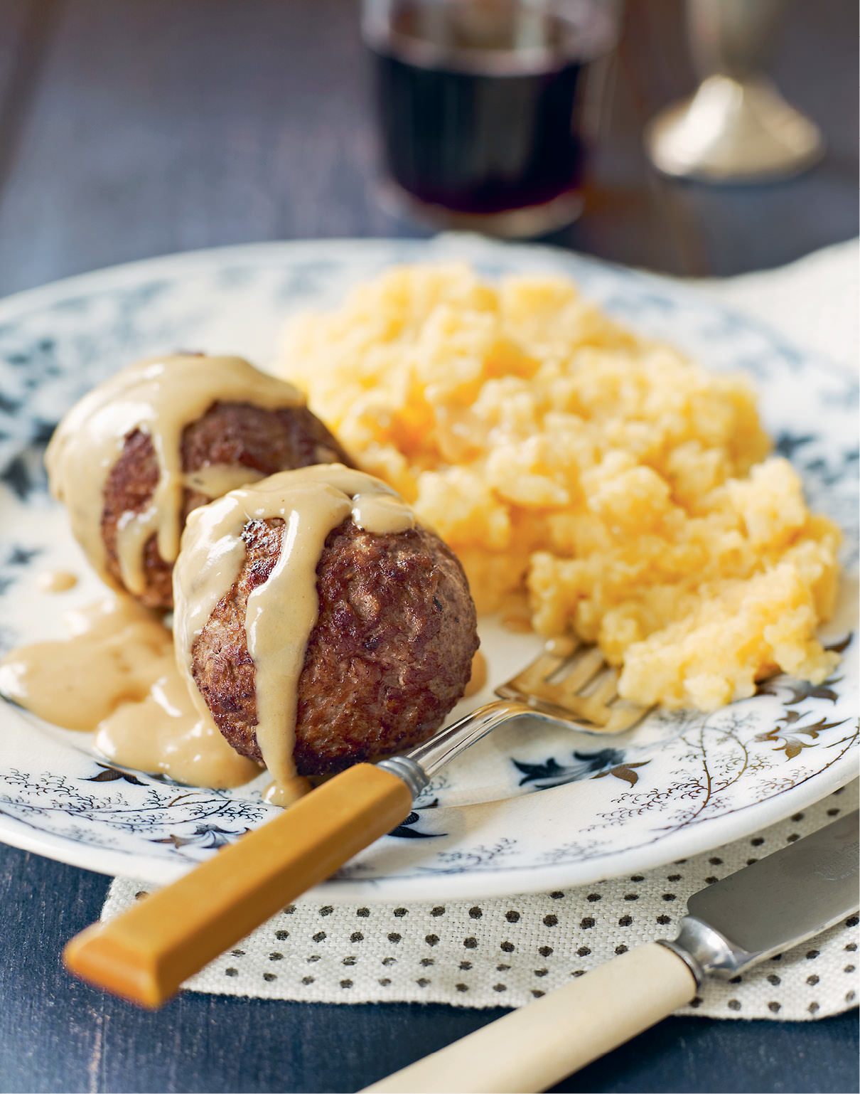 Norwegian Meatballs with Mashed Rutabaga