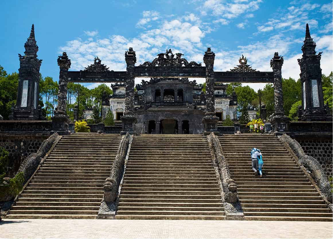 08VN_ArHue_KhaiDinhTomb_05_Vietnam_EC.jpg