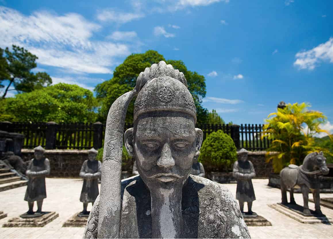 08VN_ArHue_KhaiDinhTomb_03_Vietnam_EC.jpg