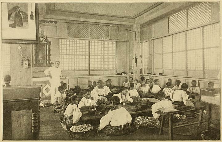 Native Girls Making Manila Cheroots.