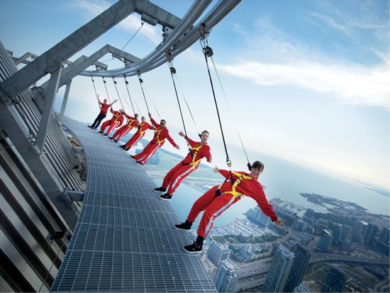 EdgeWalk%20Lakeside-CNTower.tif