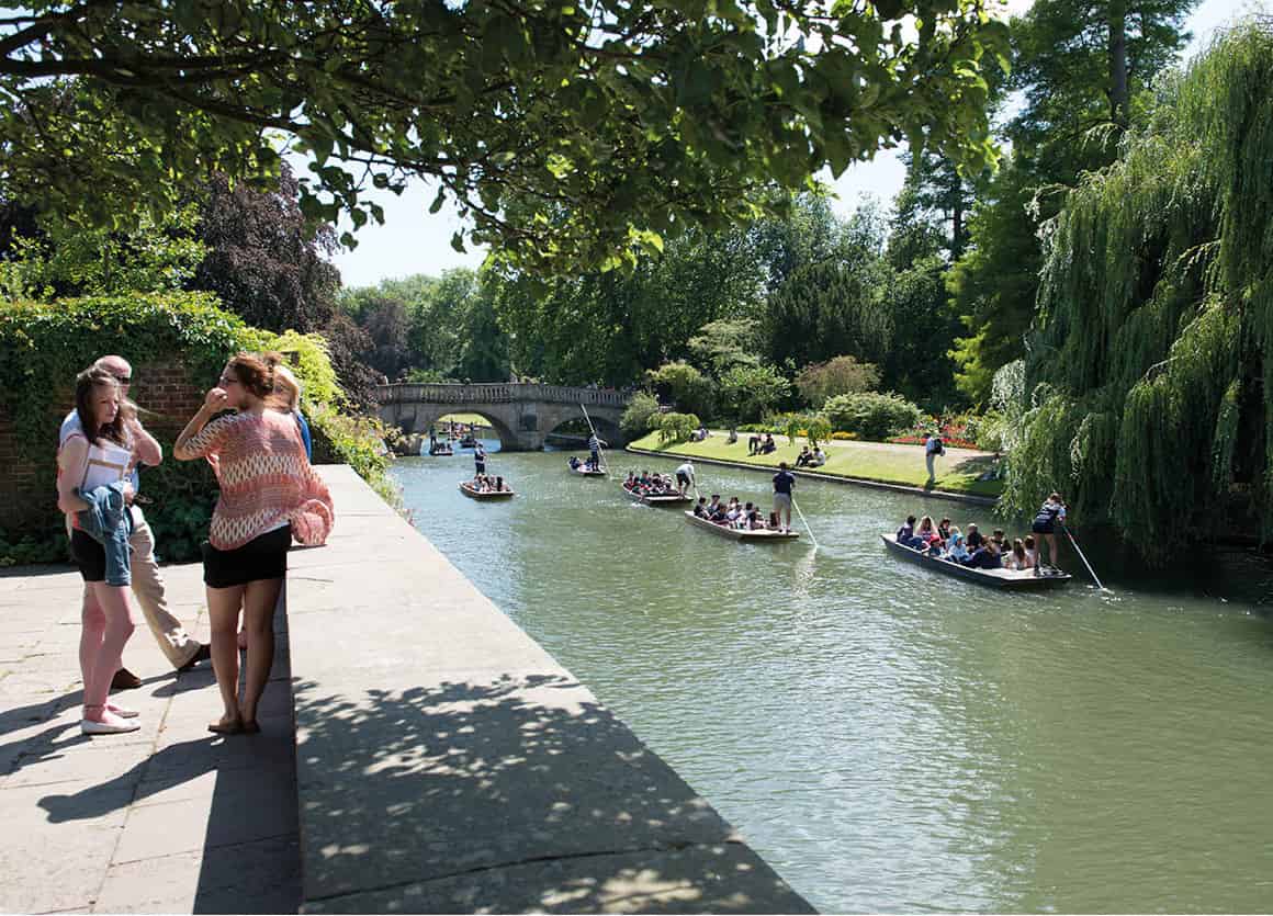 punting_on_river_Cam-1629_NorfolkandSuffolk_EC.jpg